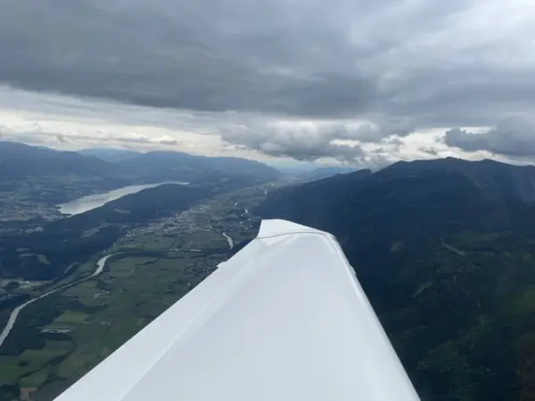 pilot-cloudy.webp